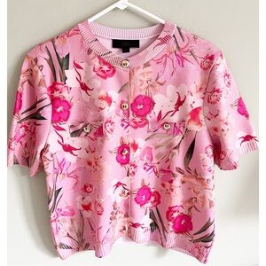 Zara knit pink floral short sleeve top with gold buttons sz L